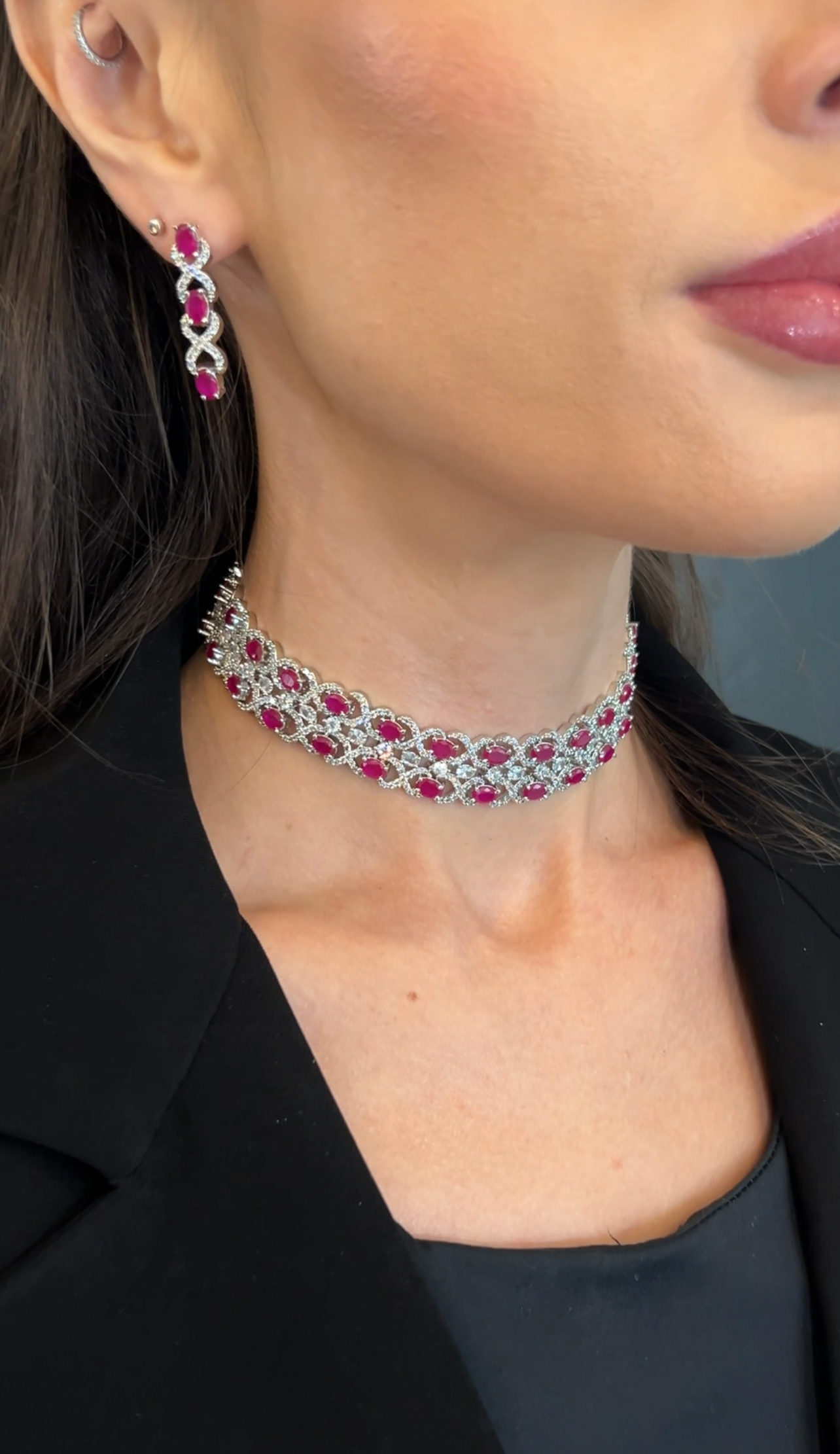 Royal Twist Choker Set
with earrings