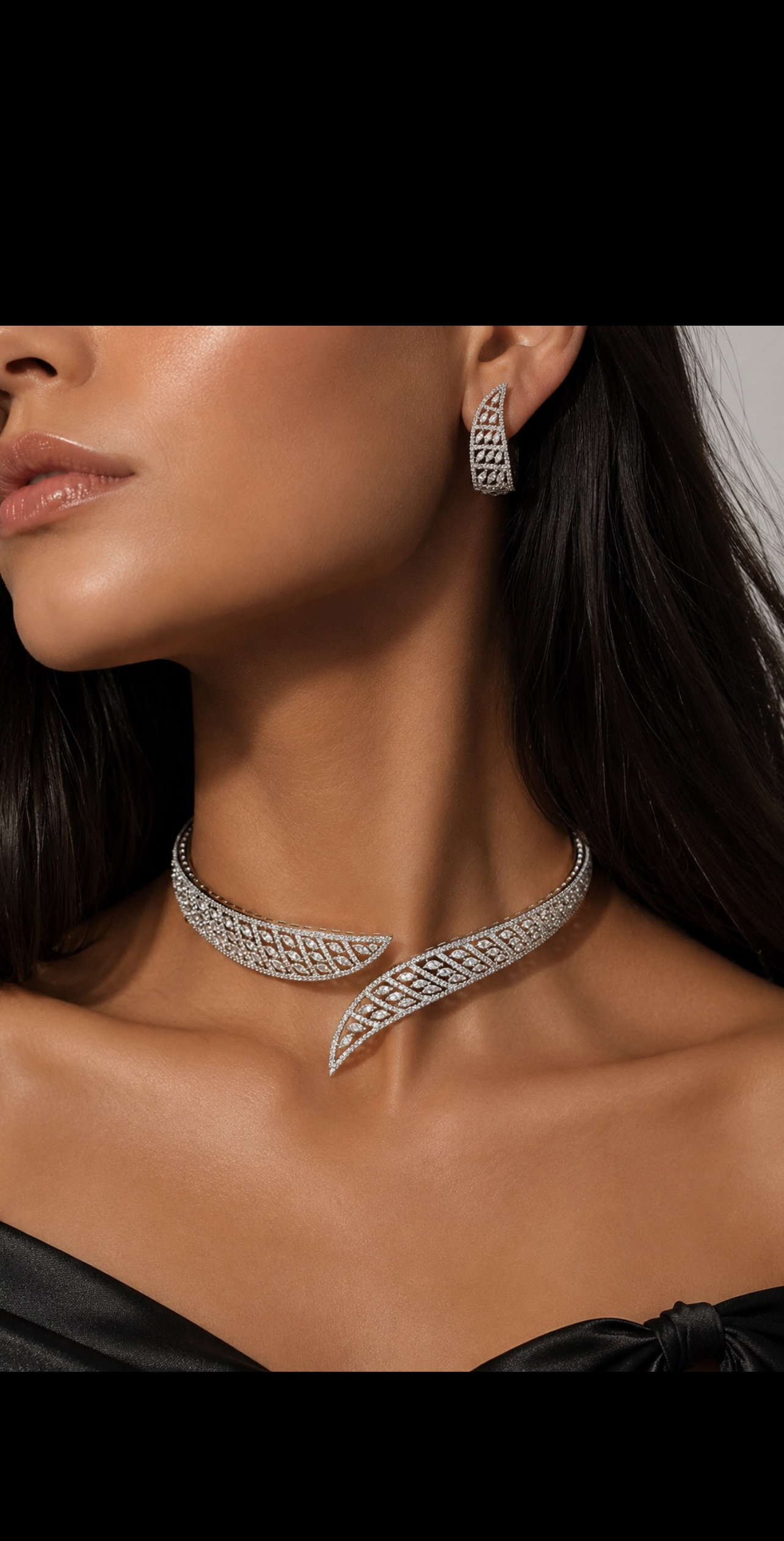 Celestial Contour Open-Front Diamond Choker Set