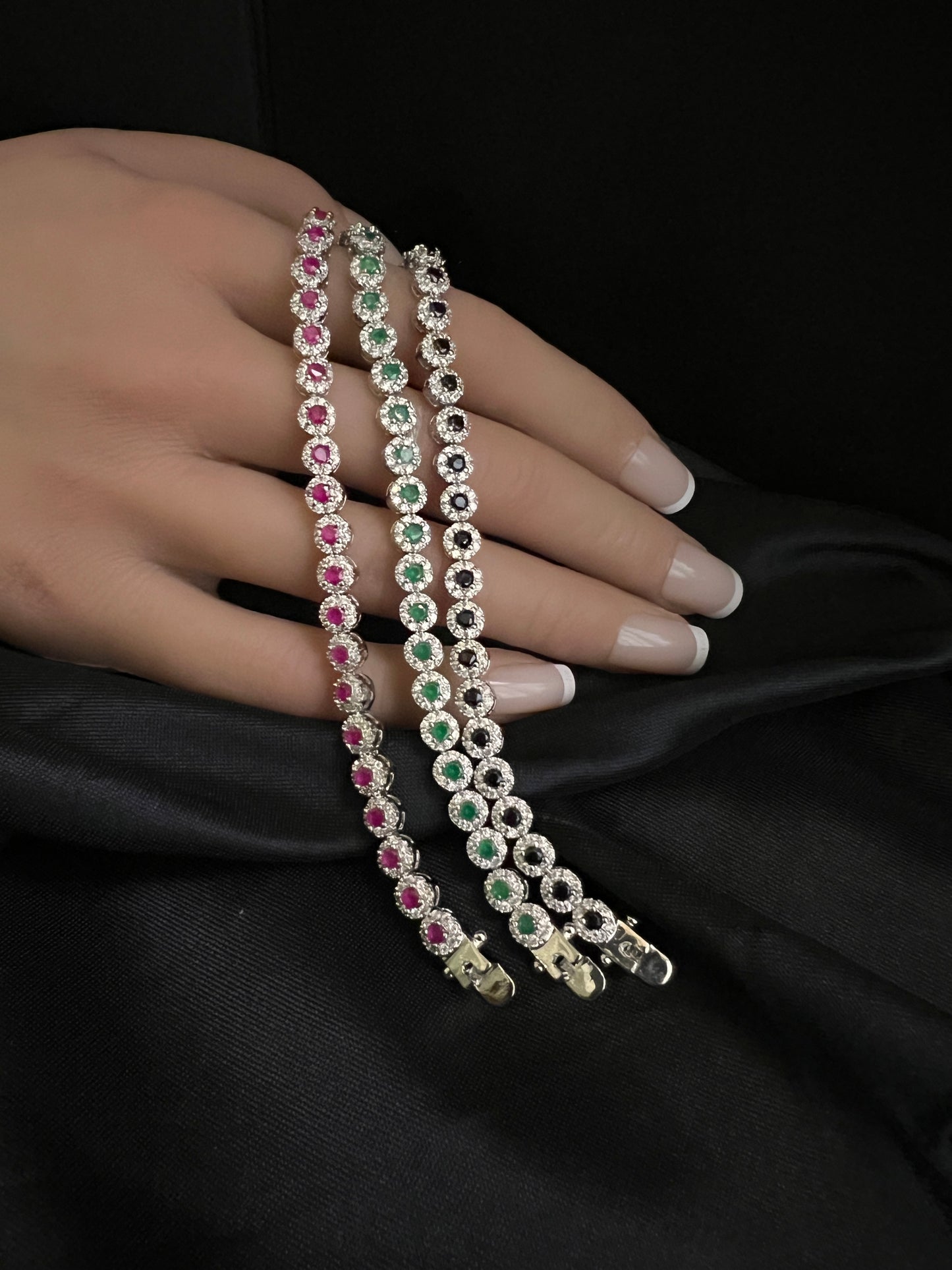 Round Zircon Link Bracelet