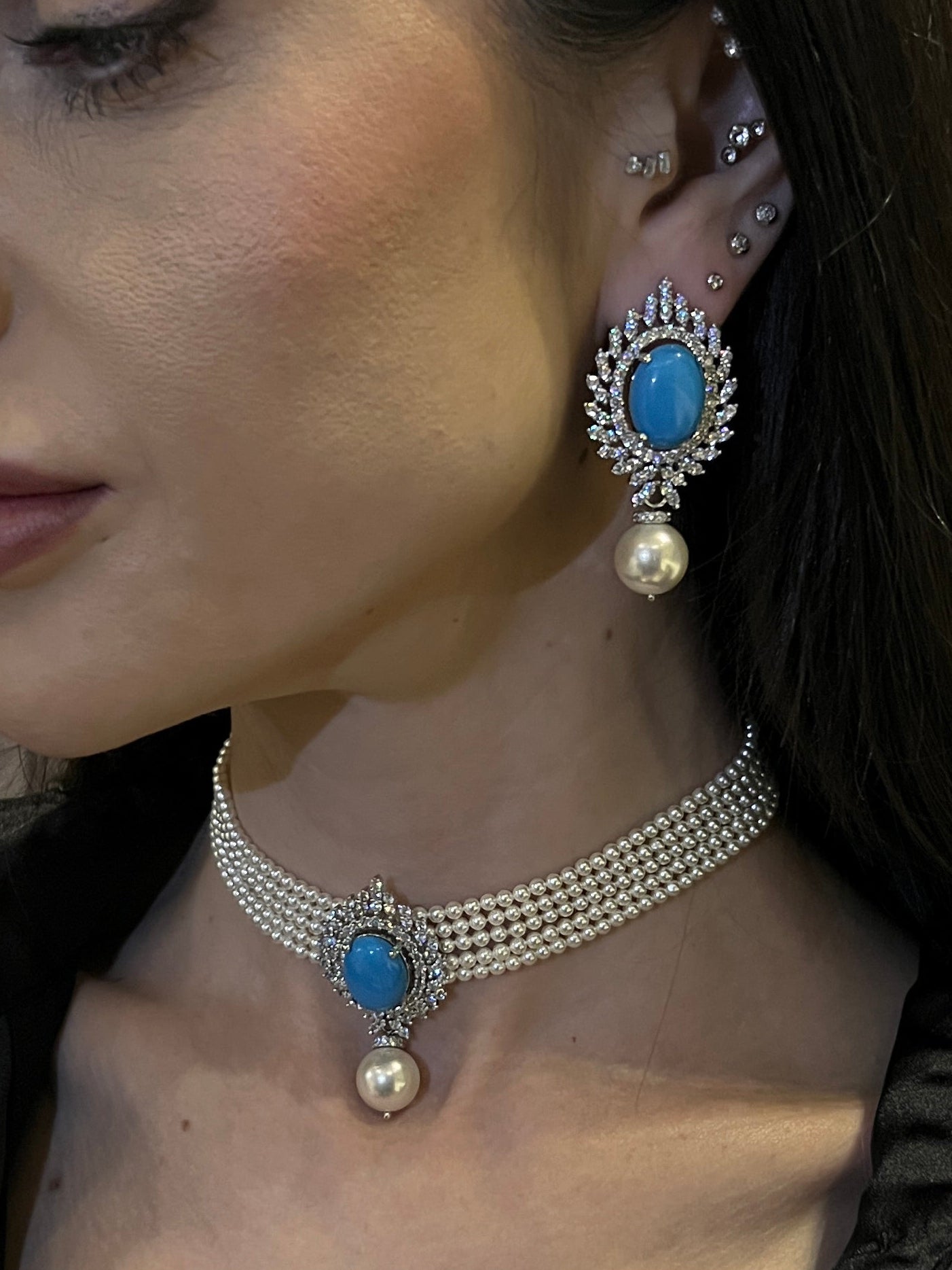 Fairooza chocker set earrings and choker