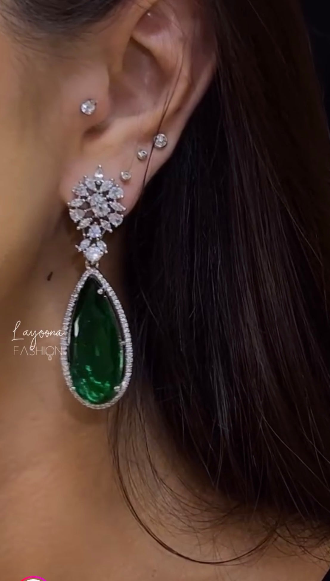 Royal Emerald Teardrop Chandelier Earring
