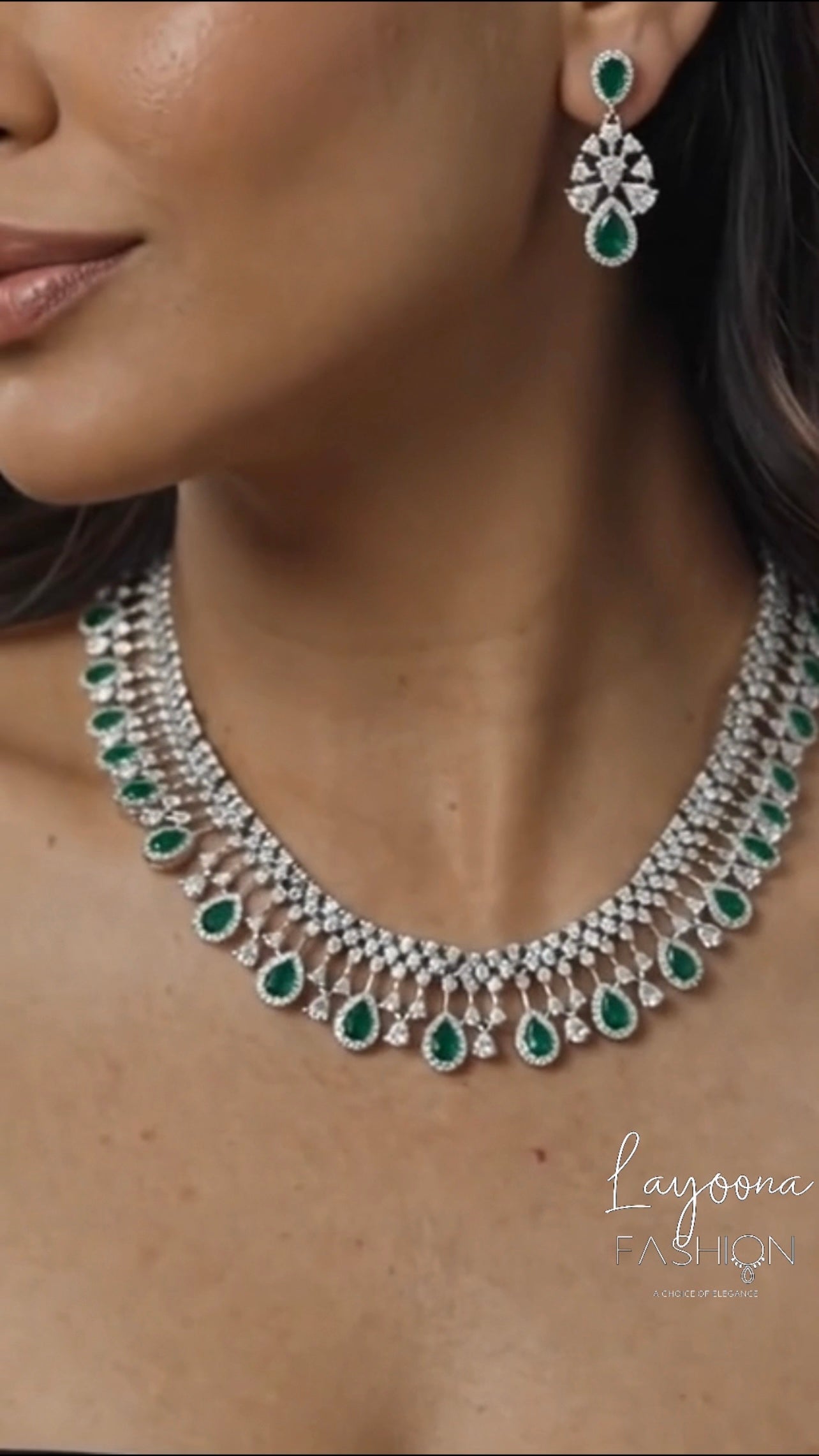 Drops of green Necklace & Earring Set