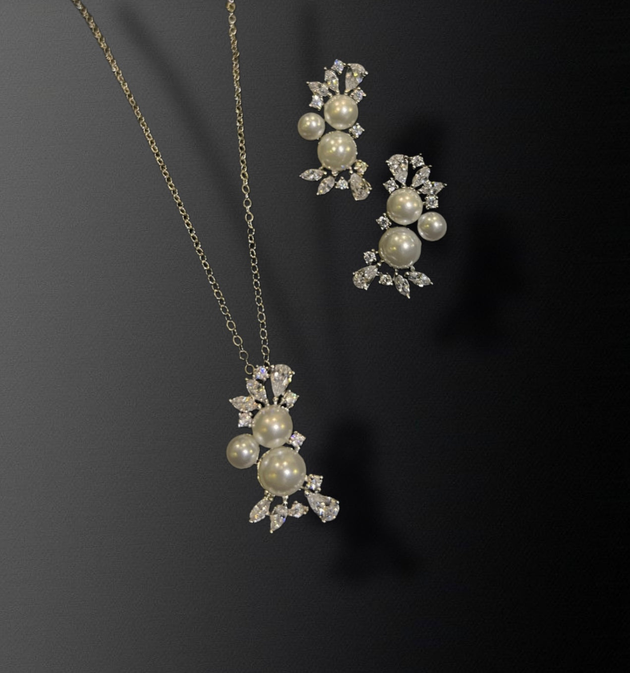 Pearl & Zircon Floral design