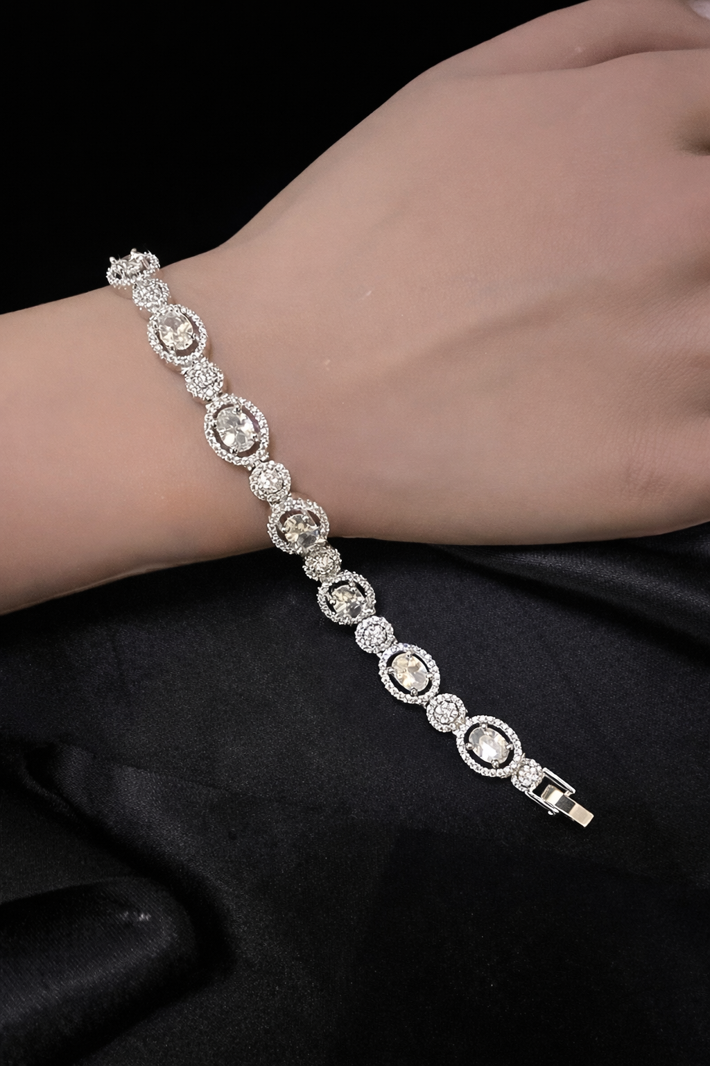 Radiant Halo Zircon Bracelet