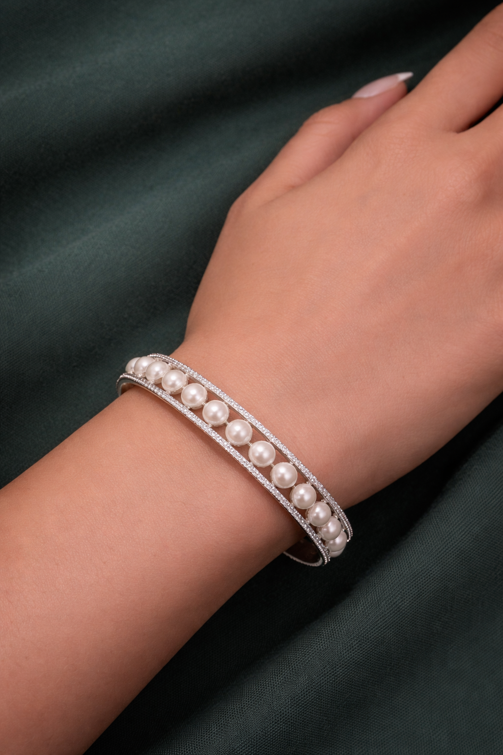 Pearl Line Zircon Double Band Bangle