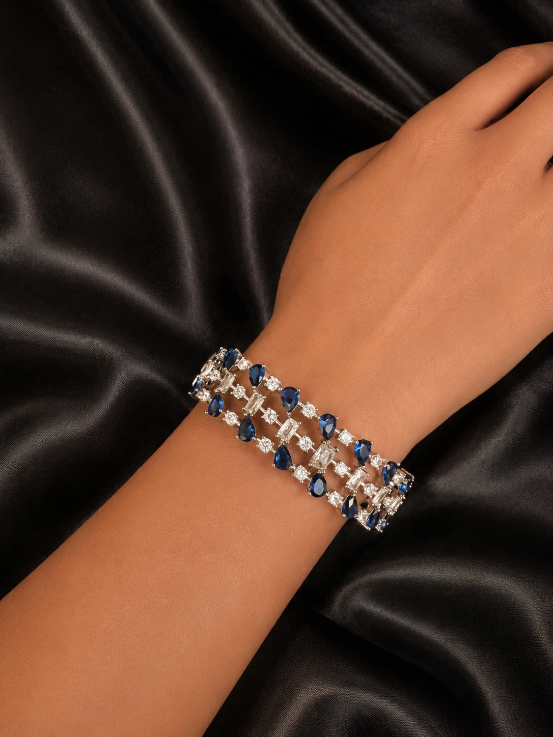 Royal Gem Lock Bangle