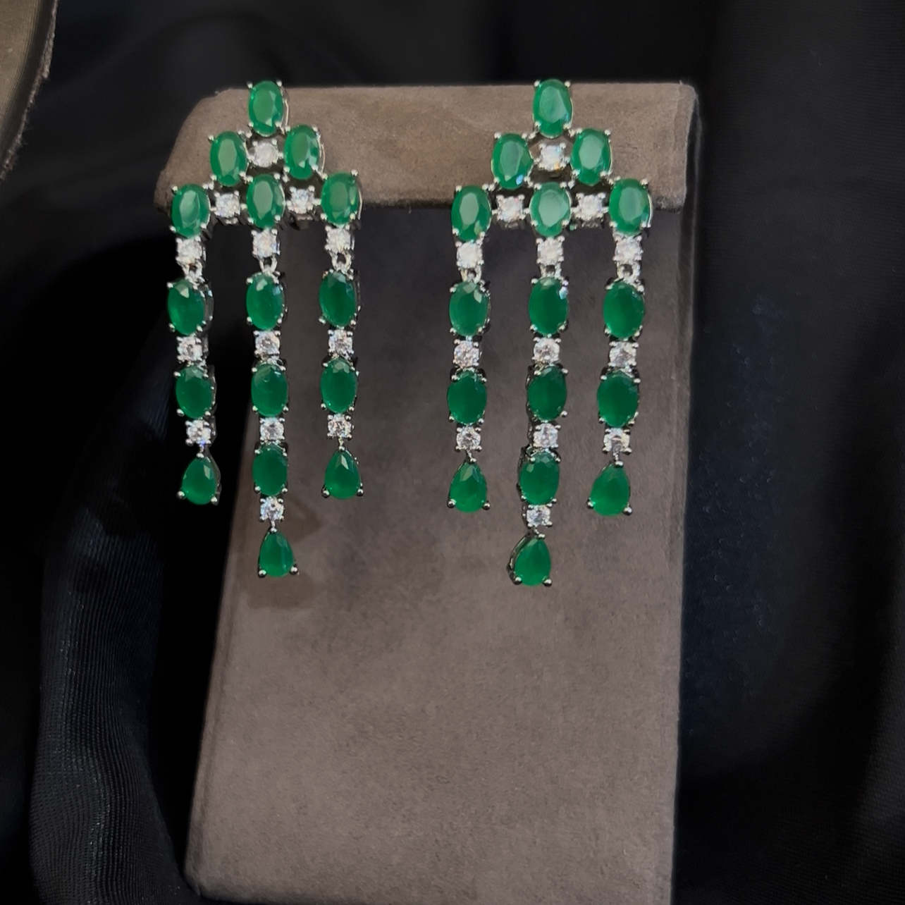 Five-Layer Green Statement Necklace and earrings set